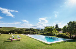 villa-giardinello-tuscany-pool